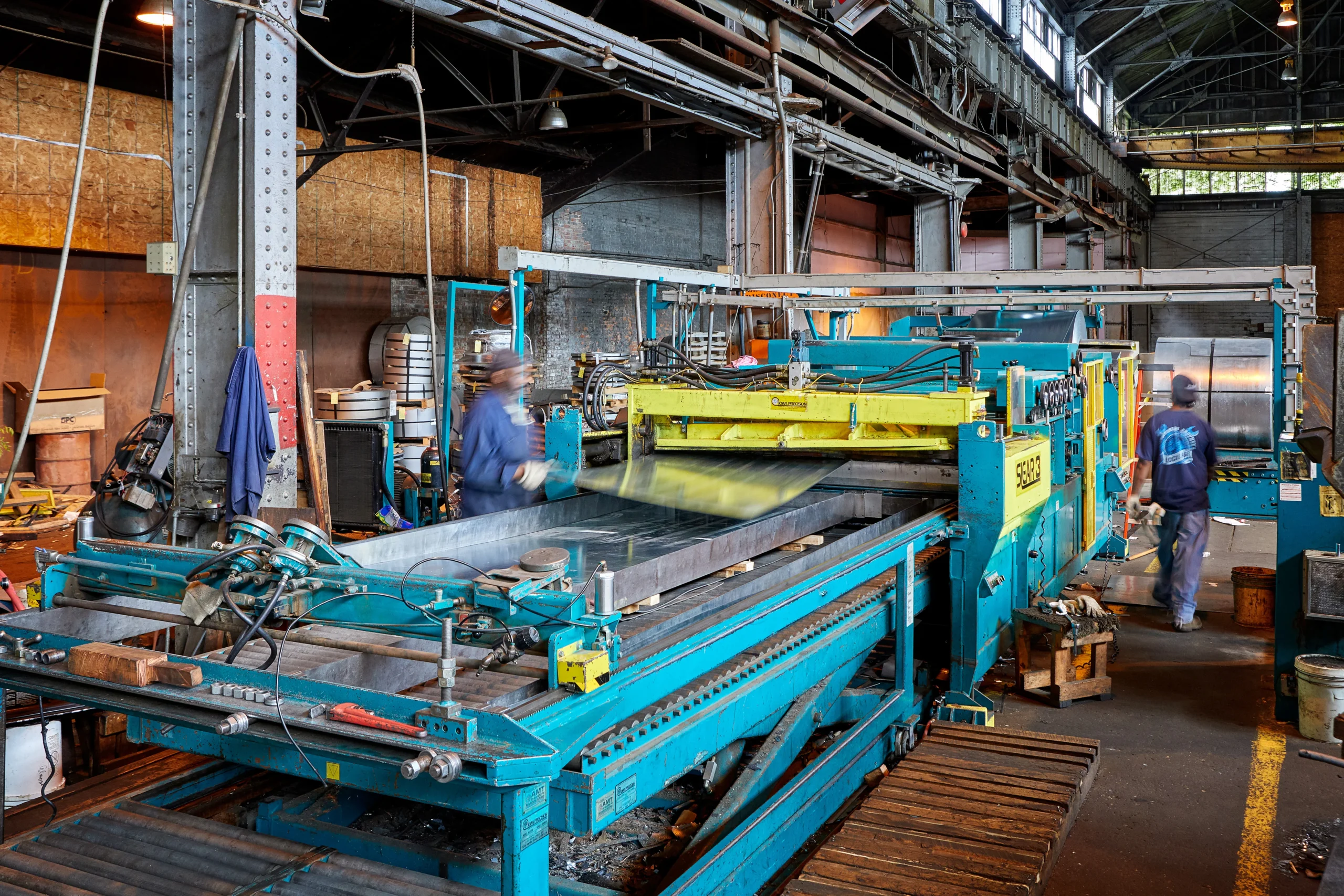 Steel plate ready for cut-to-size processing